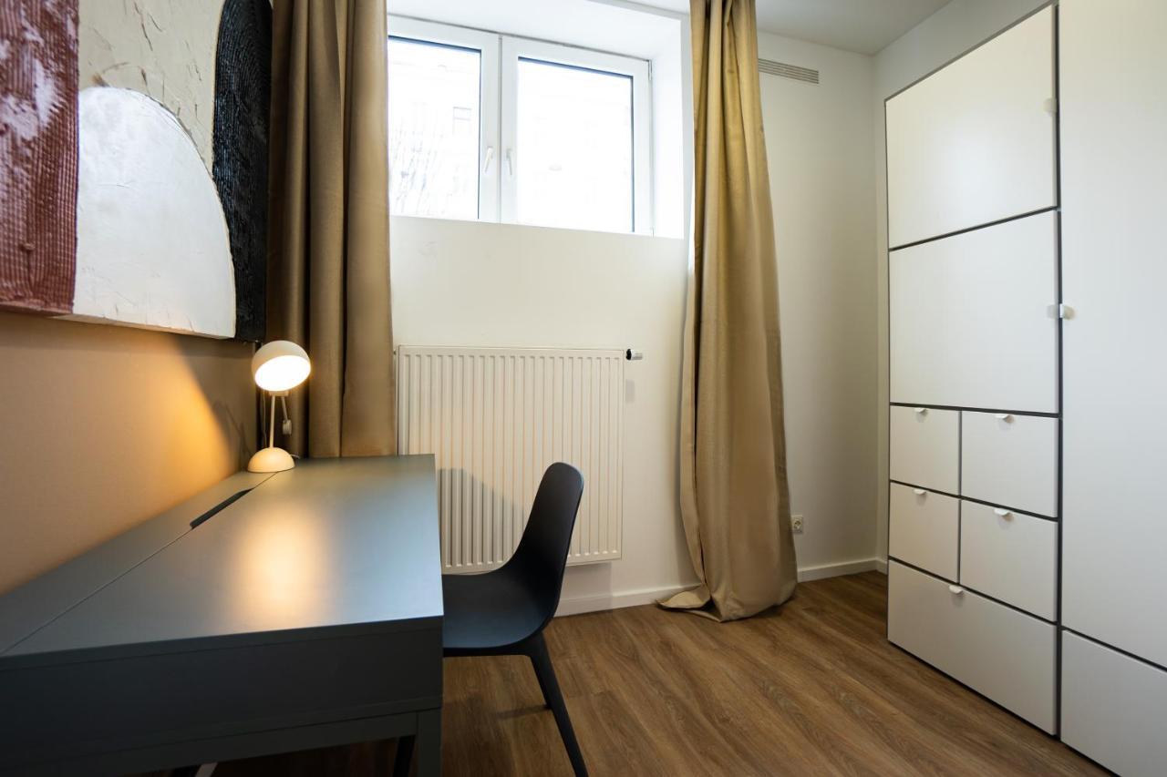 Stylish Apartment With Dedicated Working Space And Super King-Size Bed Located Between City Centre And Donau River Виена Екстериор снимка